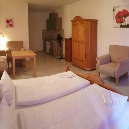 Zur Alten Stadtkellerei Hotel